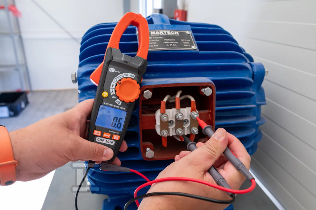 Цифровий струмомір CMP-1010 - WMGBCMP1010